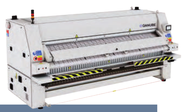 Calandru de călcat compact (încălzire electrică, cu pliator pe lungime)