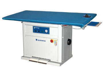 Masă dreptunghiulară cu vacuum și aburire (cu generator electric)
