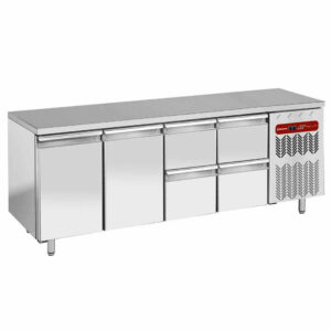 Masă frigorifică ventilată, 4 uși GN 1/1