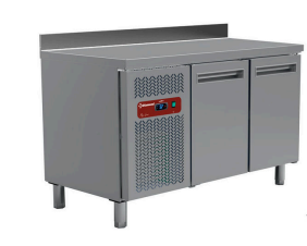 Masă frigorifică ventilată 3 uși GASTRONORM cu bordură spate - SILVER 700